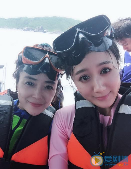王子伊朋友合照 王子伊高清写真_王子伊高清剧照