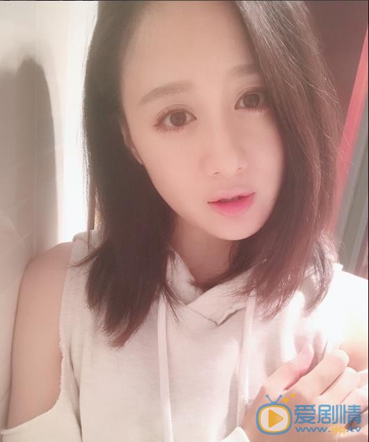 王子伊生活照 王子伊高清写真_王子伊高清剧照