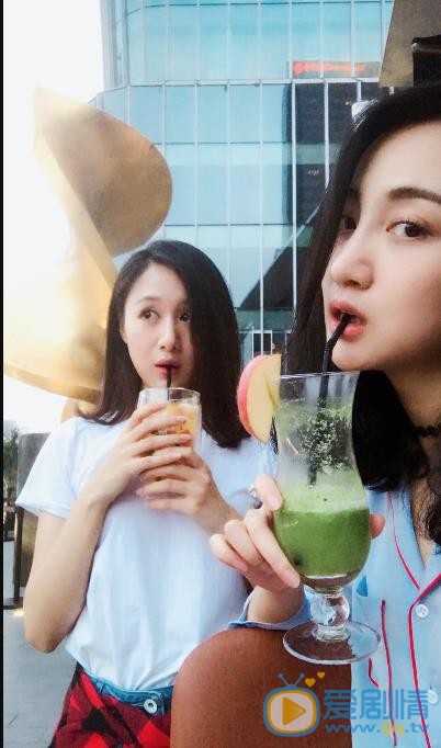 王子伊朋友合照 王子伊高清写真_王子伊高清剧照