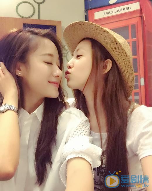 王子伊朋友合照 王子伊高清写真_王子伊高清剧照