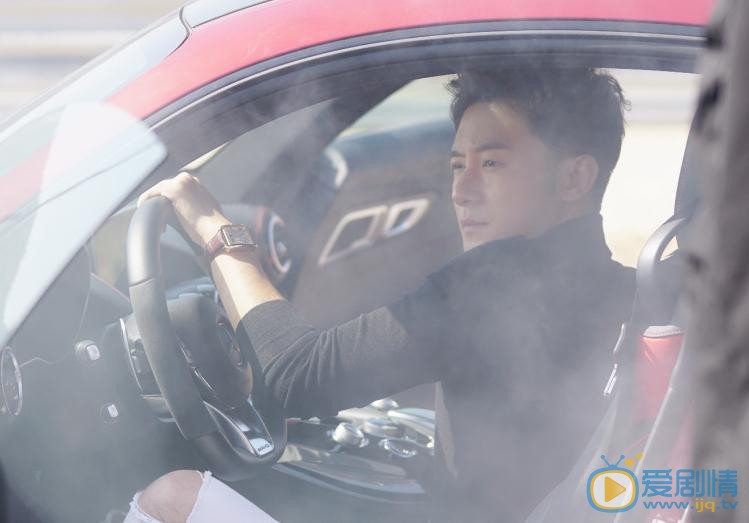 张倬闻生活照 张倬闻高清写真_张倬闻高清剧照