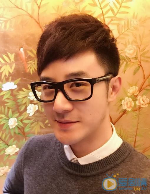 张倬闻生活照 张倬闻高清写真_张倬闻高清剧照