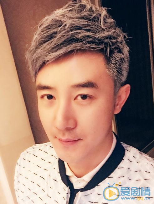 张倬闻生活照 张倬闻高清写真_张倬闻高清剧照