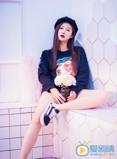 杨净如气质写真 杨净如高清写真_杨净如高清剧照