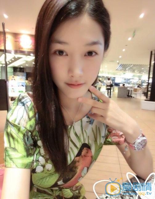 王双生活照 王双高清写真_王双高清剧照