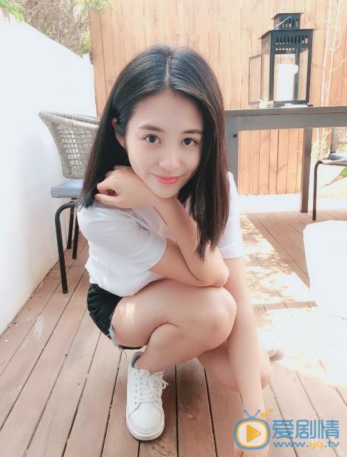 张心怡气质写真 张心怡高清写真_张心怡高清剧照