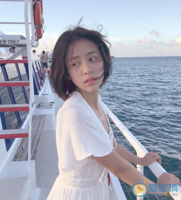 张心怡气质写真 张心怡高清写真_张心怡高清剧照