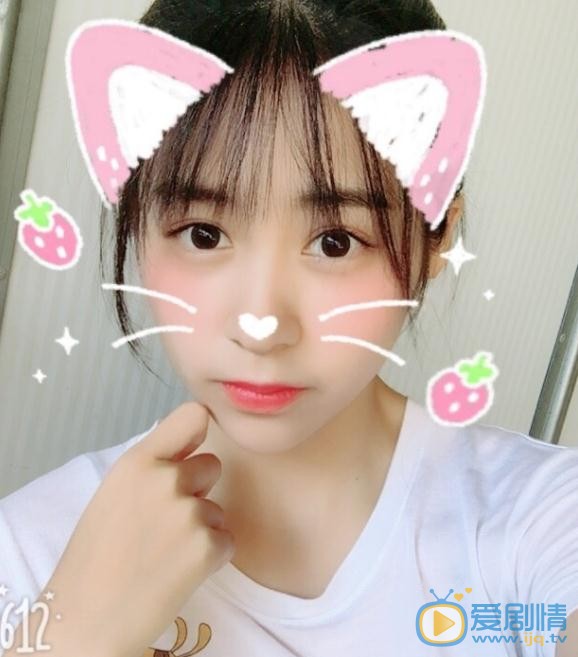 张心怡可爱照 张心怡高清写真_张心怡高清剧照
