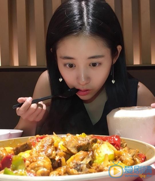 张心怡可爱照 张心怡高清写真_张心怡高清剧照