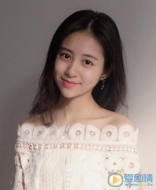 张心怡气质写真 张心怡高清写真_张心怡高清剧照