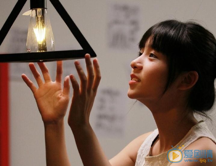 张心怡气质写真 张心怡高清写真_张心怡高清剧照
