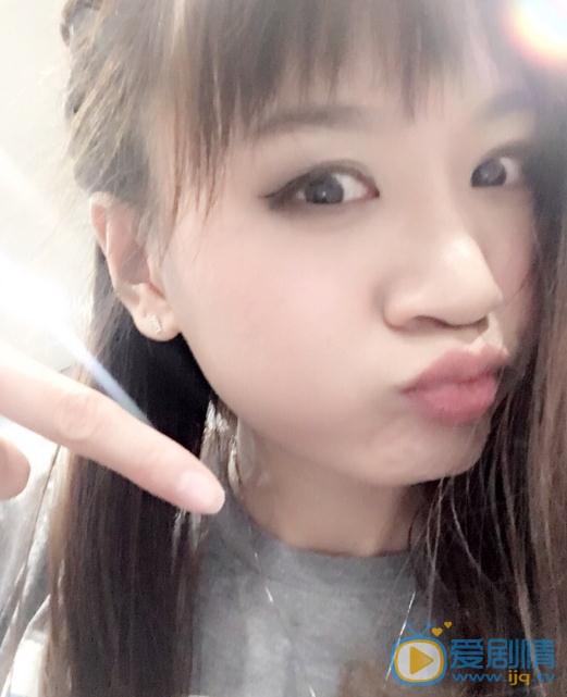 张钟仪生活照 张钟仪高清写真_张钟仪高清剧照