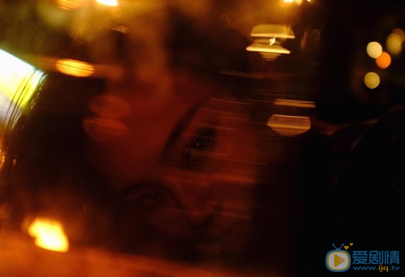 尚语贤夜色街拍 尚语贤高清写真_尚语贤高清剧照