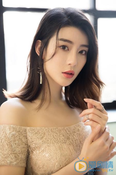 朱凌雾活动照 朱凌雾高清写真_朱凌雾高清剧照