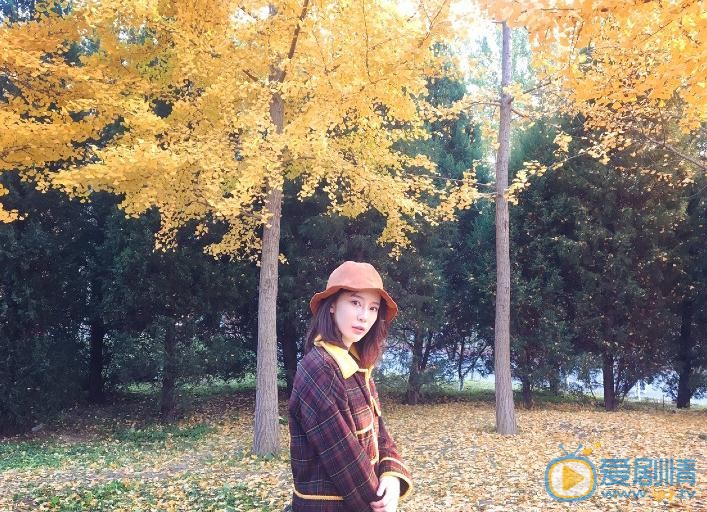 朱凌雾街拍写真 朱凌雾高清写真_朱凌雾高清剧照