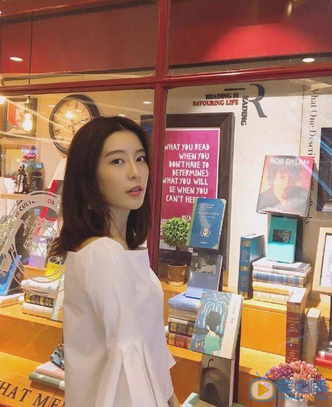 朱凌雾街拍写真 朱凌雾高清写真_朱凌雾高清剧照
