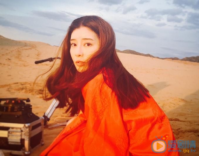 朱凌雾街拍写真 朱凌雾高清写真_朱凌雾高清剧照