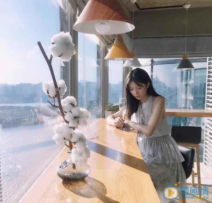 丁可儿街拍写真 丁可儿高清写真_丁可儿高清剧照