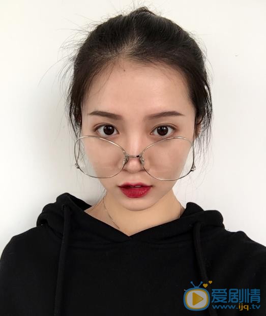 丁可儿生活照 丁可儿高清写真_丁可儿高清剧照