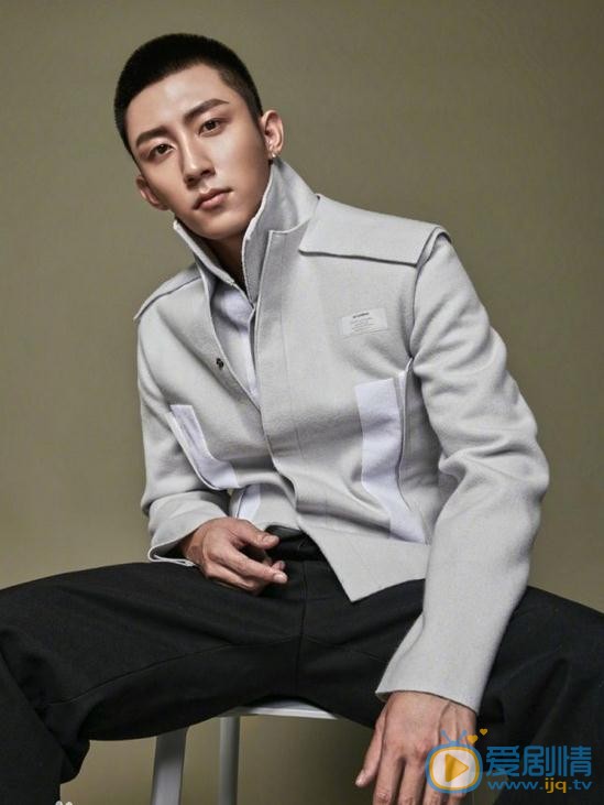 黄景瑜杂志大片 黄景瑜高清写真_黄景瑜高清剧照