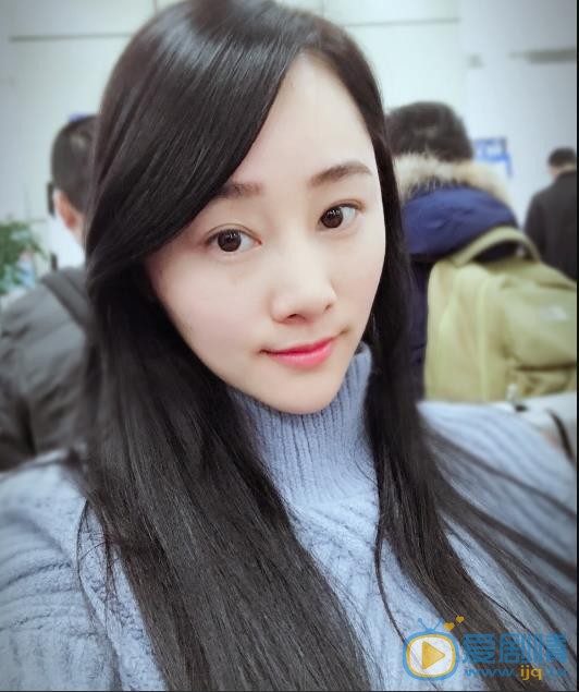 龙馨悦生活照 龙馨悦高清写真_龙馨悦高清剧照