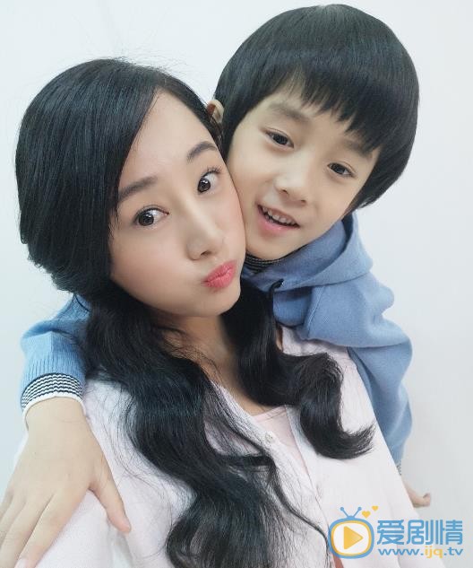 龙馨悦明星合照 龙馨悦高清写真_龙馨悦高清剧照