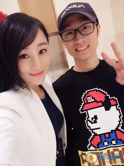 龙馨悦明星合照 龙馨悦高清写真_龙馨悦高清剧照