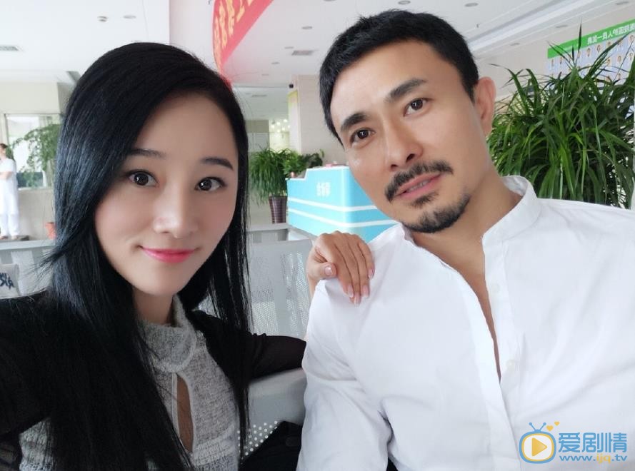 龙馨悦明星合照 龙馨悦高清写真_龙馨悦高清剧照