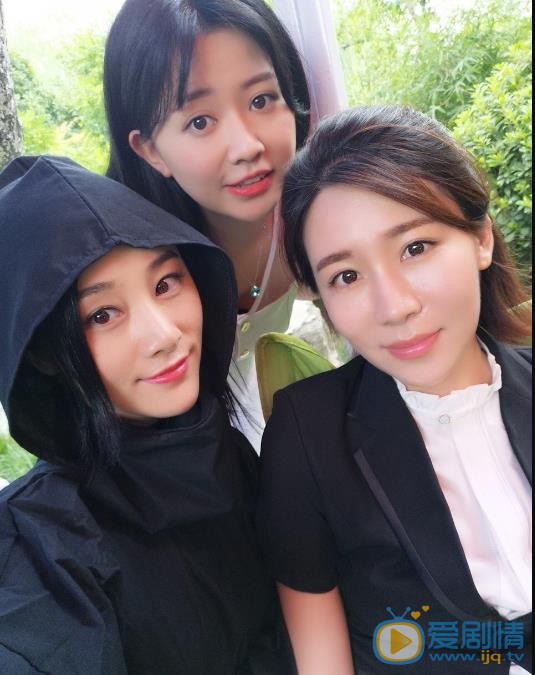 龙馨悦明星合照 龙馨悦高清写真_龙馨悦高清剧照