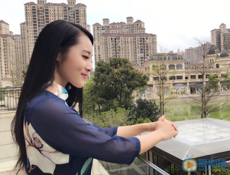 龙馨悦生活照 龙馨悦高清写真_龙馨悦高清剧照