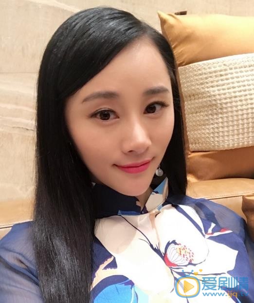 龙馨悦生活照 龙馨悦高清写真_龙馨悦高清剧照