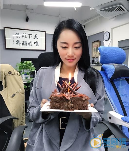 龙馨悦生活照 龙馨悦高清写真_龙馨悦高清剧照
