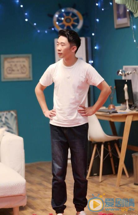 杨迪《火星情报局》节目照 杨迪高清写真_杨迪高清剧照