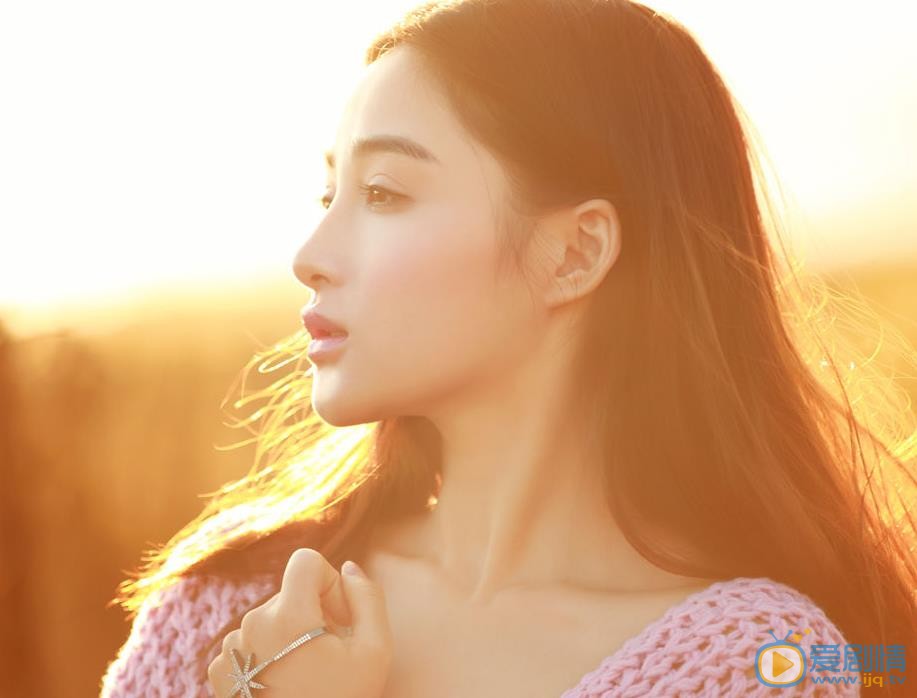 孙嘉璐唯美街拍 孙嘉璐高清写真_孙嘉璐高清剧照