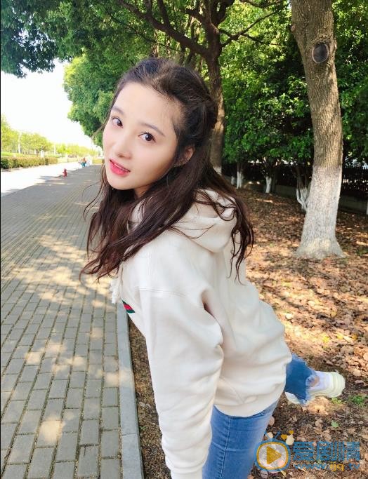 孙嘉璐素颜照 孙嘉璐高清写真_孙嘉璐高清剧照