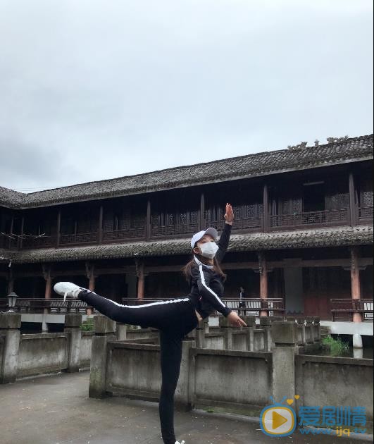 孙嘉璐旅行生活照 孙嘉璐高清写真_孙嘉璐高清剧照