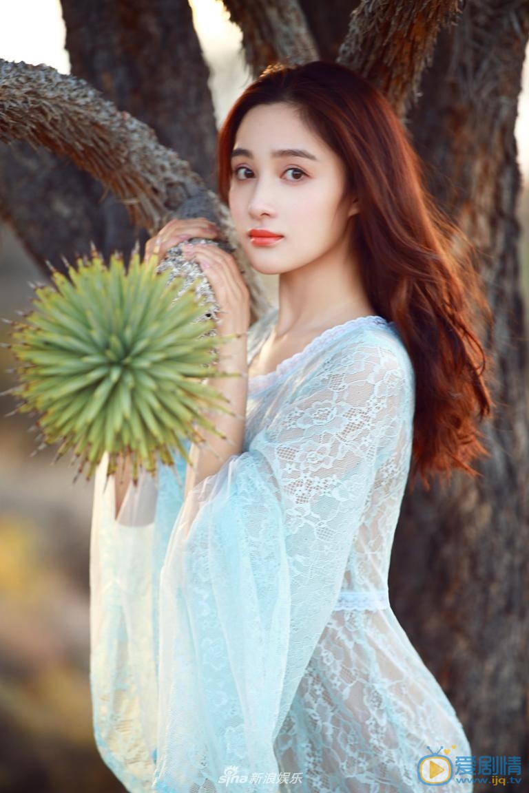 孙嘉璐唯美街拍 孙嘉璐高清写真_孙嘉璐高清剧照