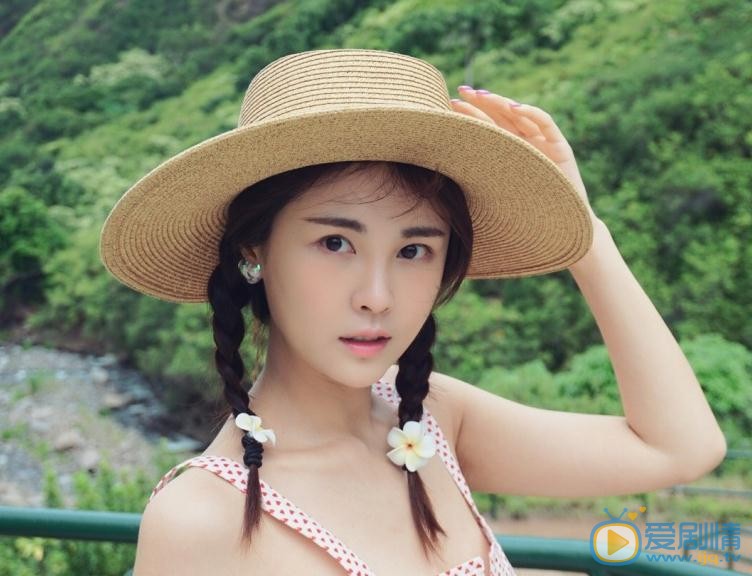 孙一奇夏日写真 孙一奇高清写真_孙一奇高清剧照
