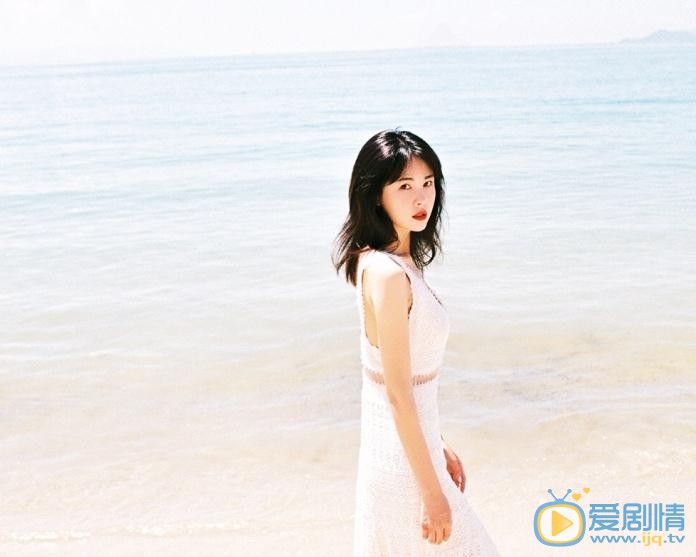 孙一奇海边写真 孙一奇高清写真_孙一奇高清剧照