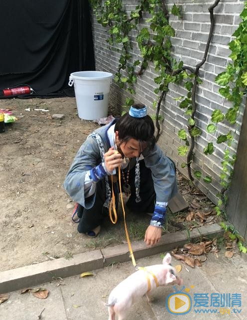 陈信喆片场照 陈信喆高清写真_陈信喆高清剧照