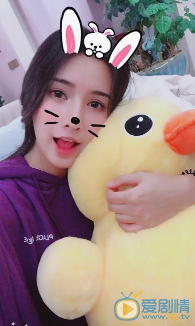 余欢欢可爱照 余欢欢高清写真_余欢欢高清剧照