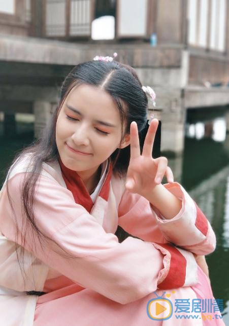 余欢欢片场照 余欢欢高清写真_余欢欢高清剧照