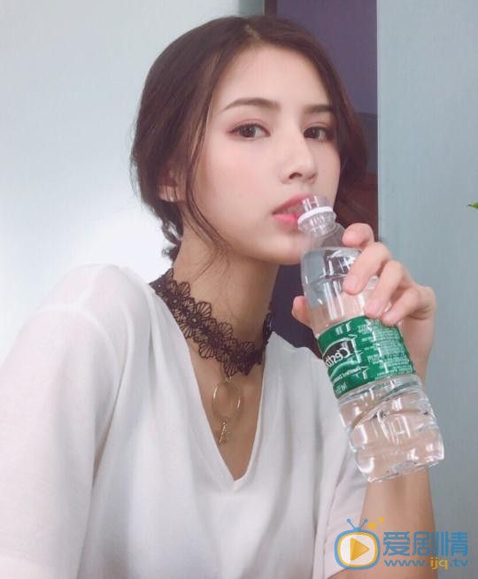 余欢欢生活照 余欢欢高清写真_余欢欢高清剧照