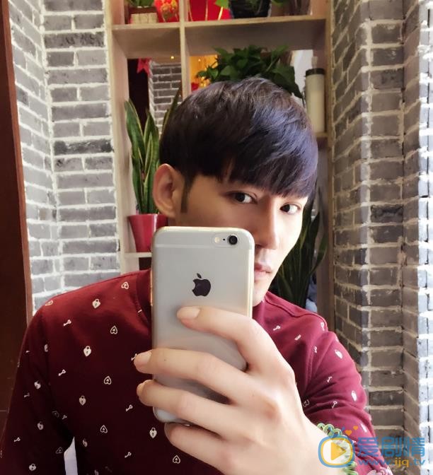 高凯元生活照 高凯元高清写真_高凯元高清剧照