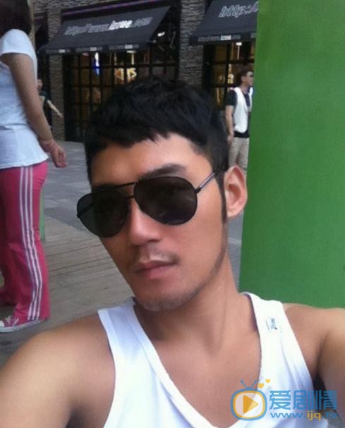 高凯元生活照 高凯元高清写真_高凯元高清剧照