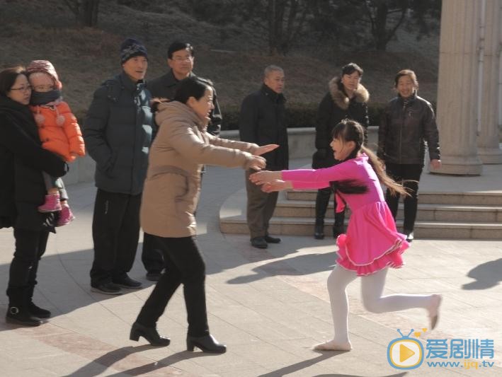 徐黄丽《木兰妈妈》剧照 徐黄丽高清写真_徐黄丽高清剧照