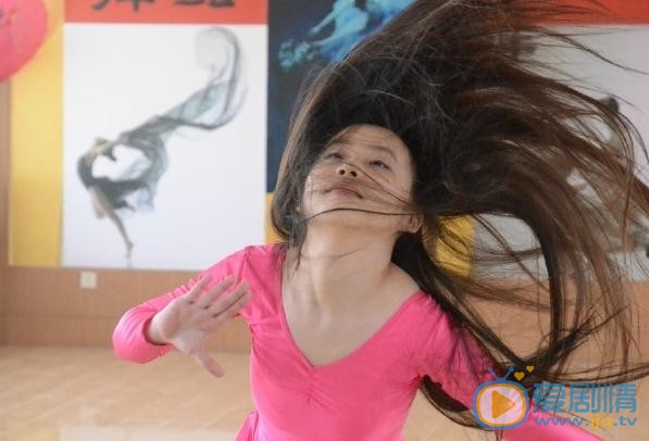 徐黄丽《木兰妈妈》剧照 徐黄丽高清写真_徐黄丽高清剧照