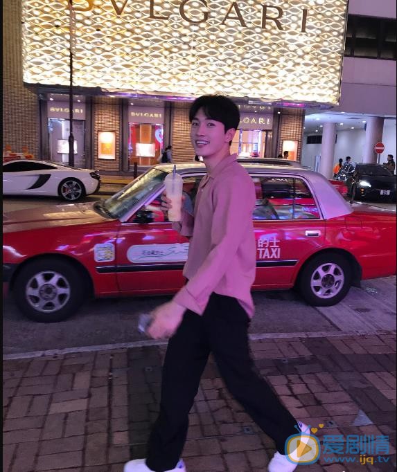 辉灿旅行大片 辉灿高清写真_辉灿高清剧照