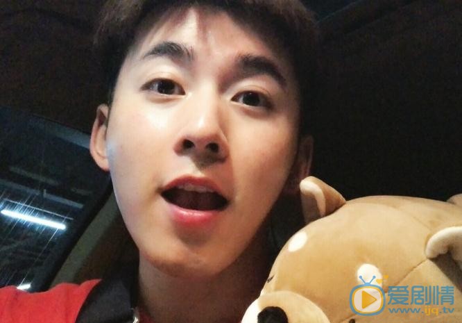 柴格生活照 柴格高清写真_柴格高清剧照