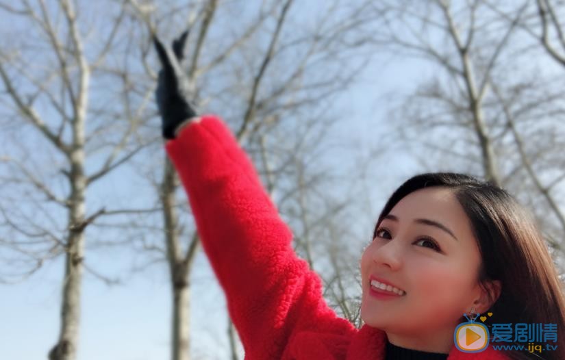 叶新晨红衣照片 叶新晨高清写真_叶新晨高清剧照